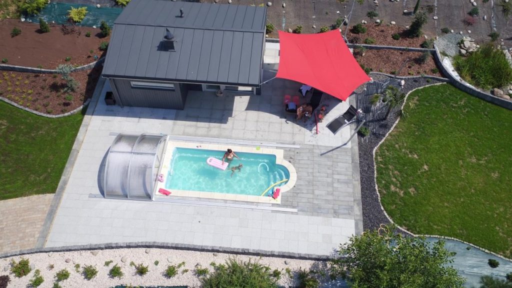 Retractable pool enclosure USA